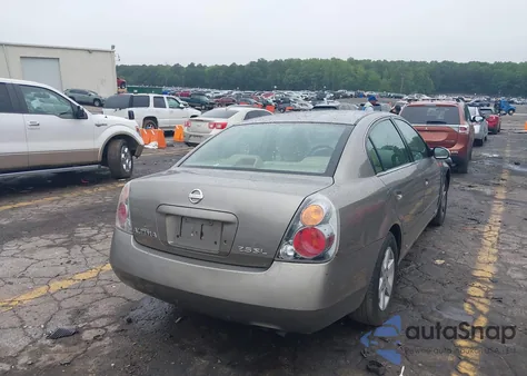 2002 Nissan Altima 2.5 Sl из США, поврежденный, VIN 1N4AL11D92C294136